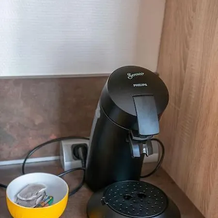 O Petit Franklin - Palais De Justice - Tram