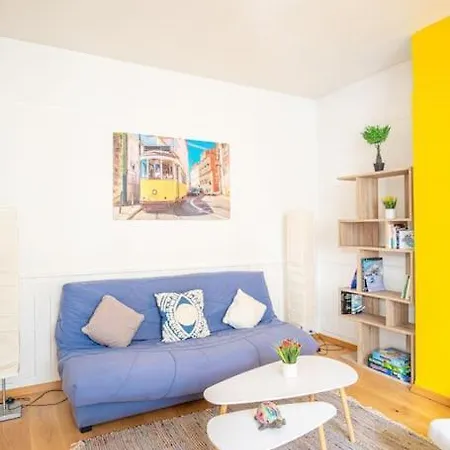 O Petit Franklin - Palais De Justice - Tram 勒阿弗尔